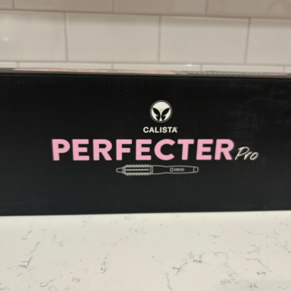 Calista Perfecter Pro Heated Round Brush - Picture 3 of 4